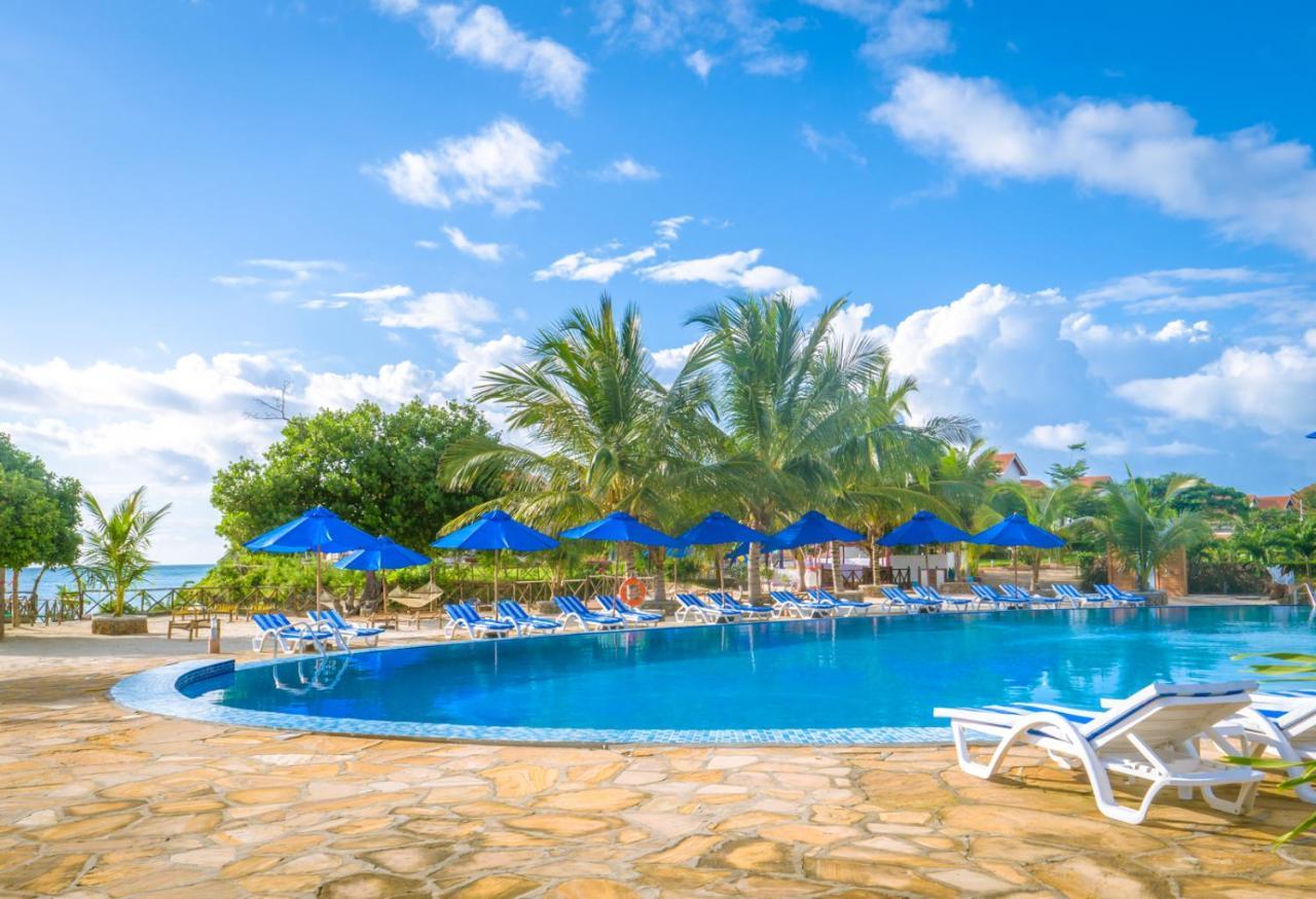 Azao Resort & Spa Pongwe Exteriör bild