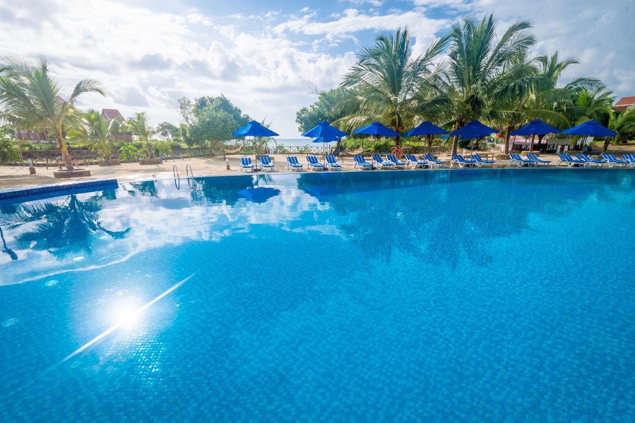 Azao Resort & Spa Pongwe Exteriör bild
